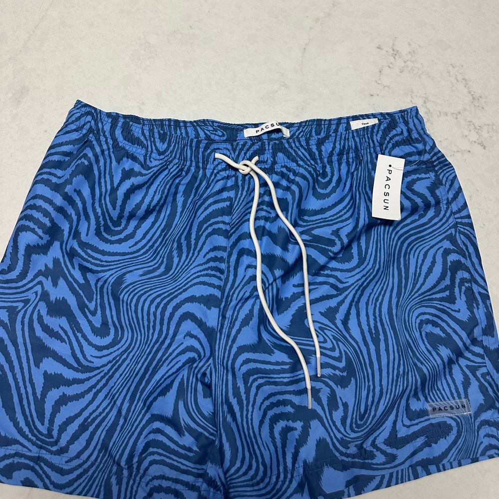 Mens Pacsun Swim Trunks - Bathing suit 5 inch inseam Size Large New with Tags